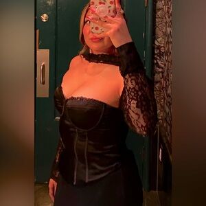 Mistress Rocks black lace top